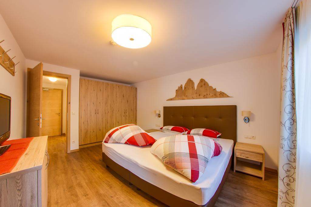 Residence Silvia San Candido Habitación foto